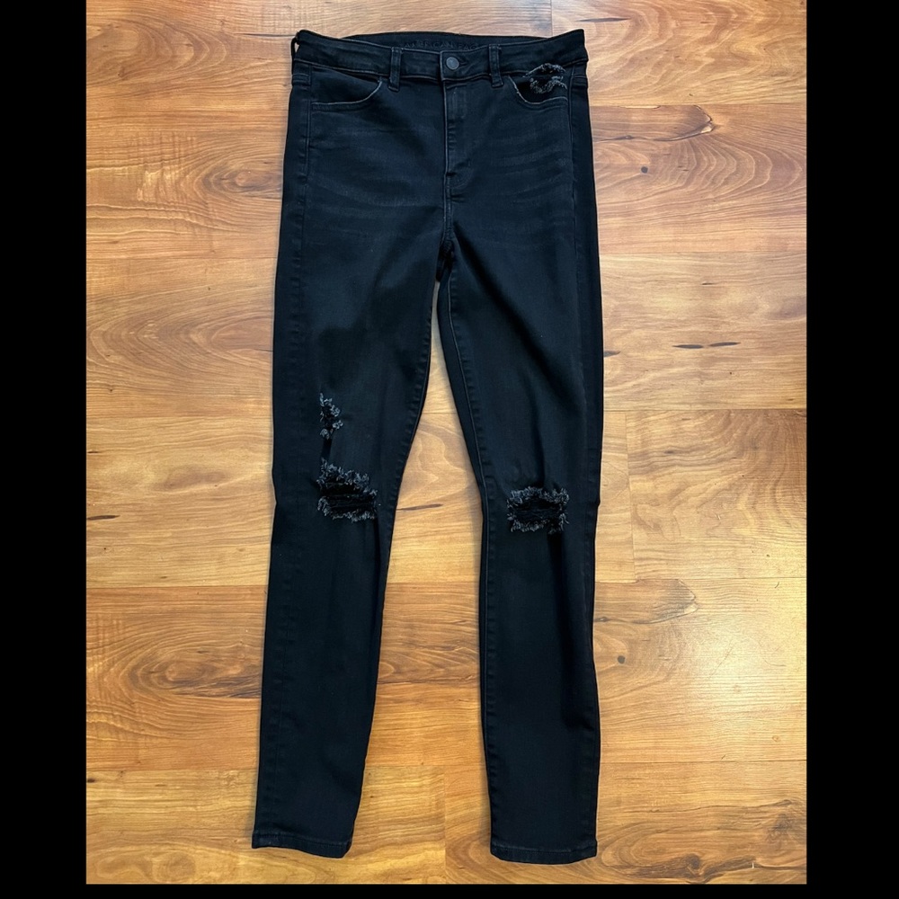 American Eagle Distressed Skinny Jeans